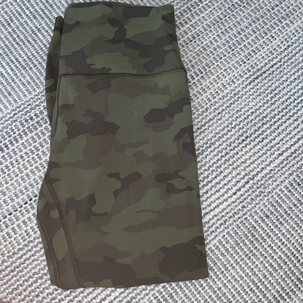 Camo women’s lululemon leggings